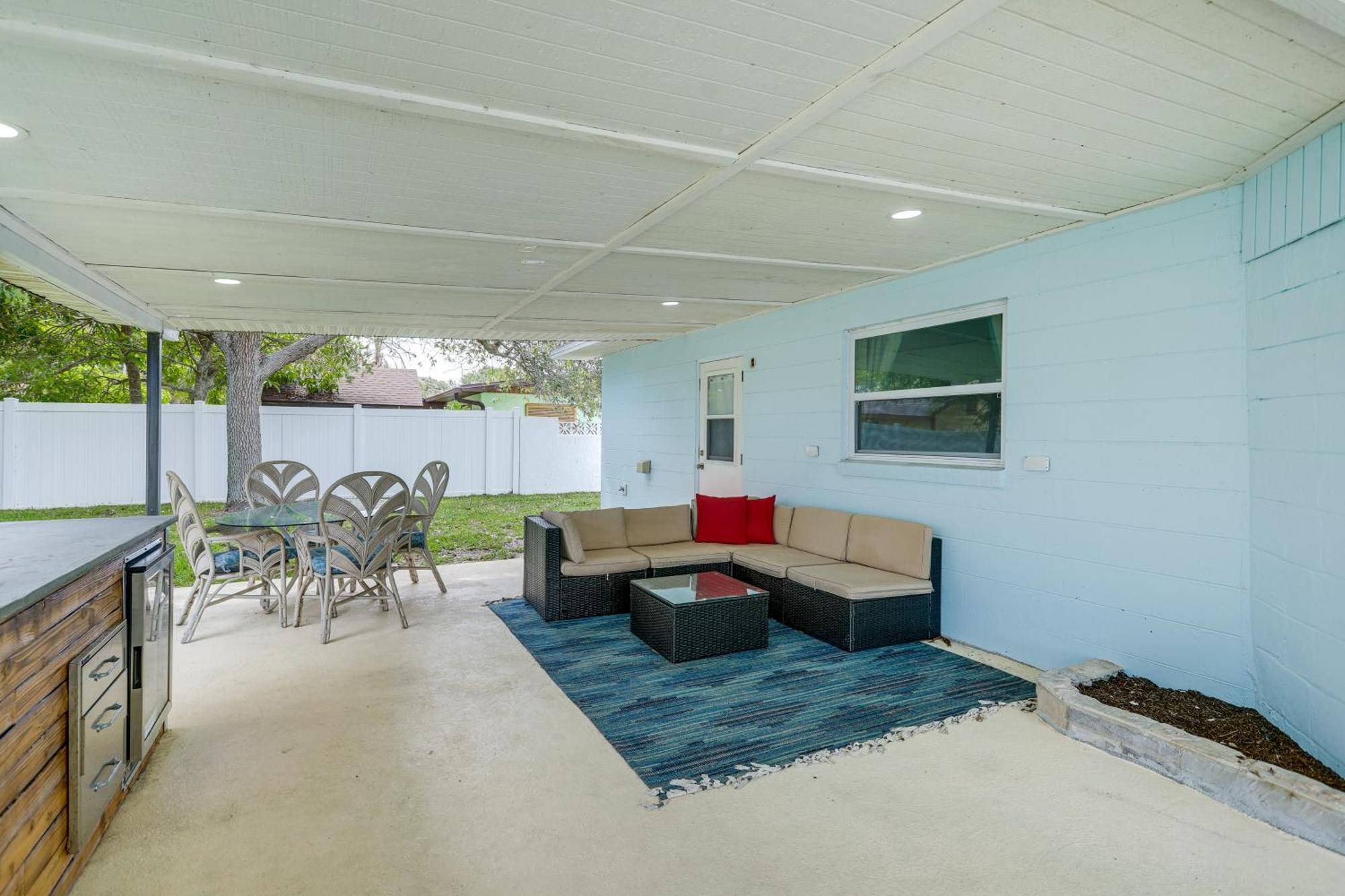 Pet-Friendly Cocoa Beach Home Walk To Beach! Esterno foto